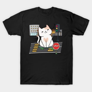 Funny Persian cat is on a skateboard T-Shirt